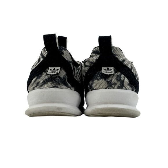 Adidas SL Loop  - Picture 7 of 9